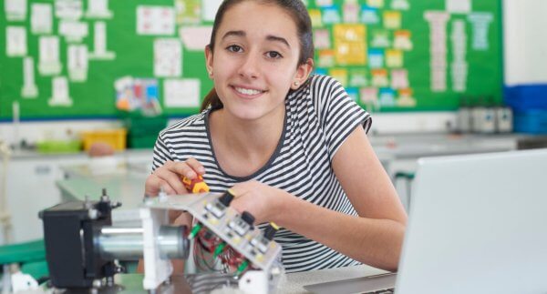 Critical thinking girl in robotics