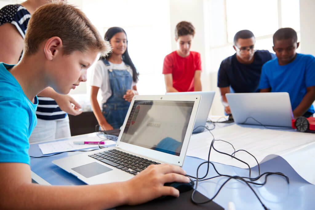 Middle school coding class