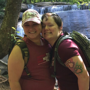 Vicki Langer, Friends