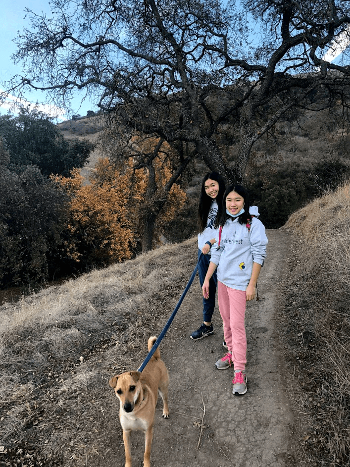 Ellie and her sister